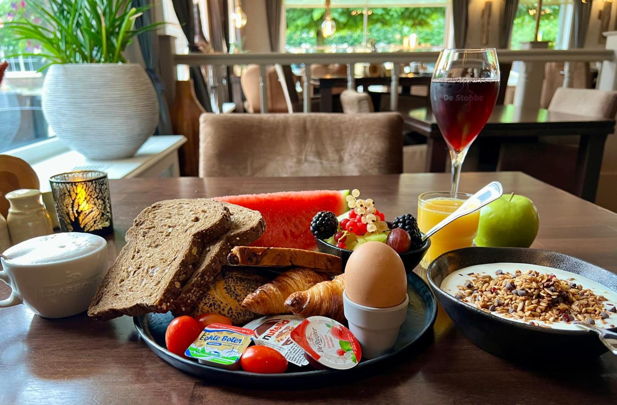 De Stobbe Hotel & Suites Ruinen Eksteriør bilde